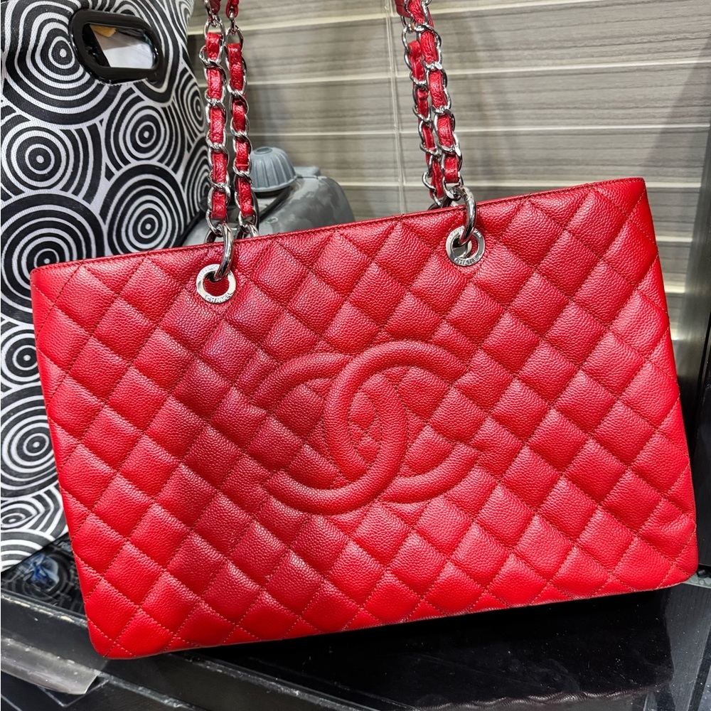 CHANEL Red Quilted Double-Chain Tote